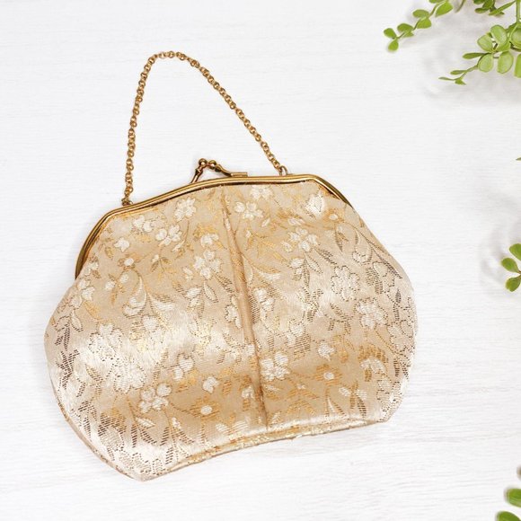 Vintage Handbags - Vintage Gold Brocade Purse